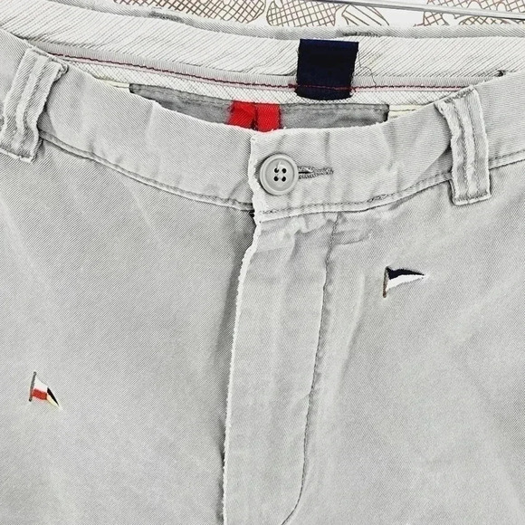 J. Crew Broken Golf Flag Men's Cut off Chino Shorts 34x9 - Picture 3 of 9